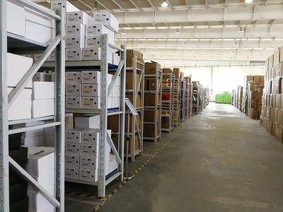 小倉庫托管 短期電商倉儲租賃外包物流與裝卸服務一體化解決方案